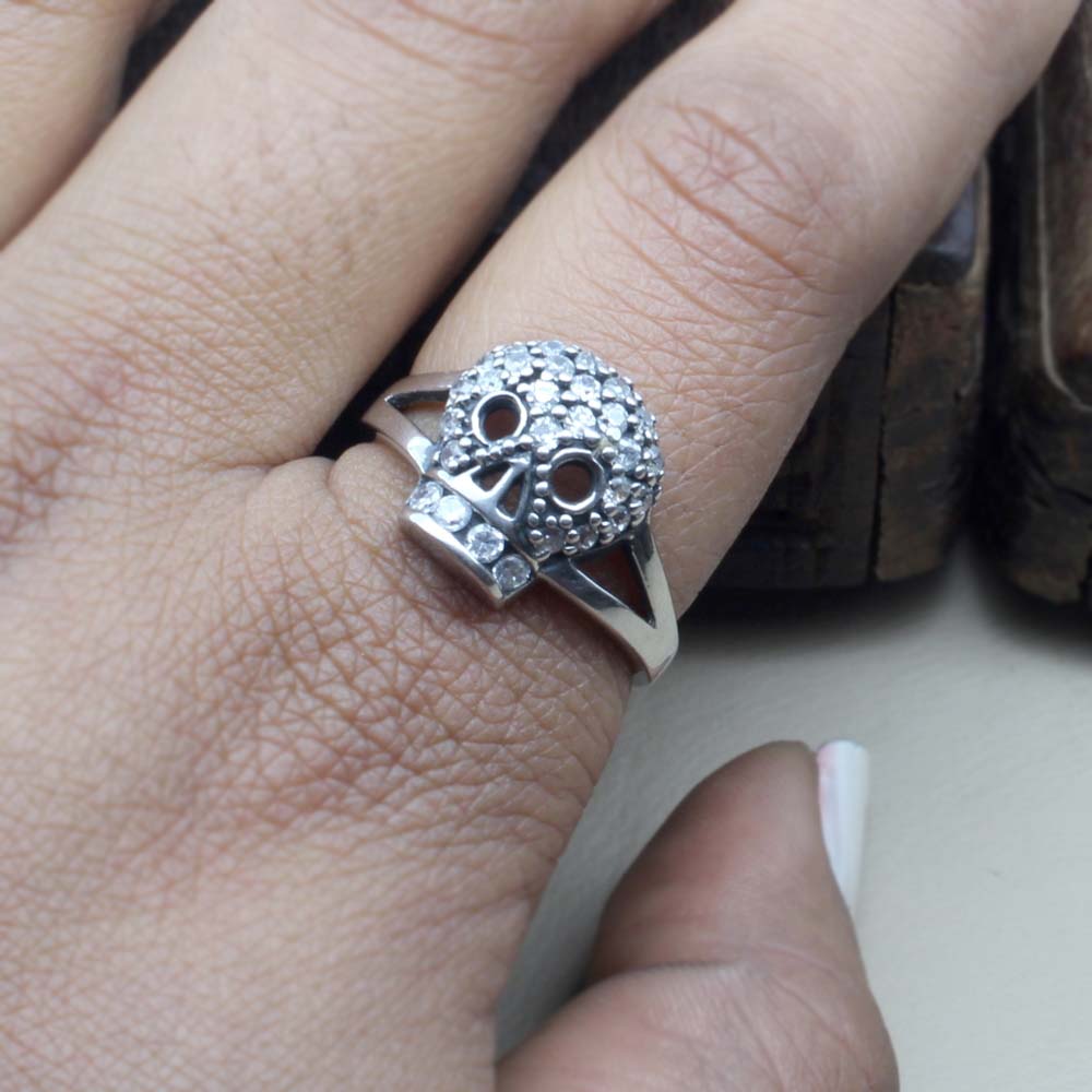 Real 925 Sterling Silver Skull Ring - Main Image
