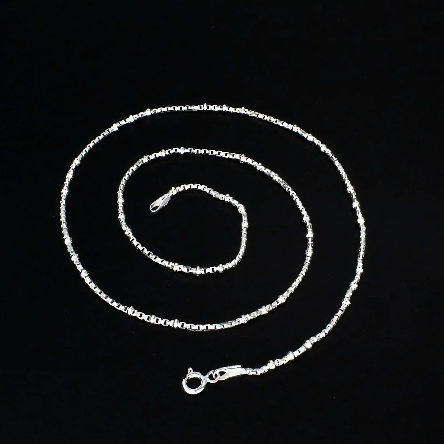 18" 925 Sterling Silver box design Neck Chain