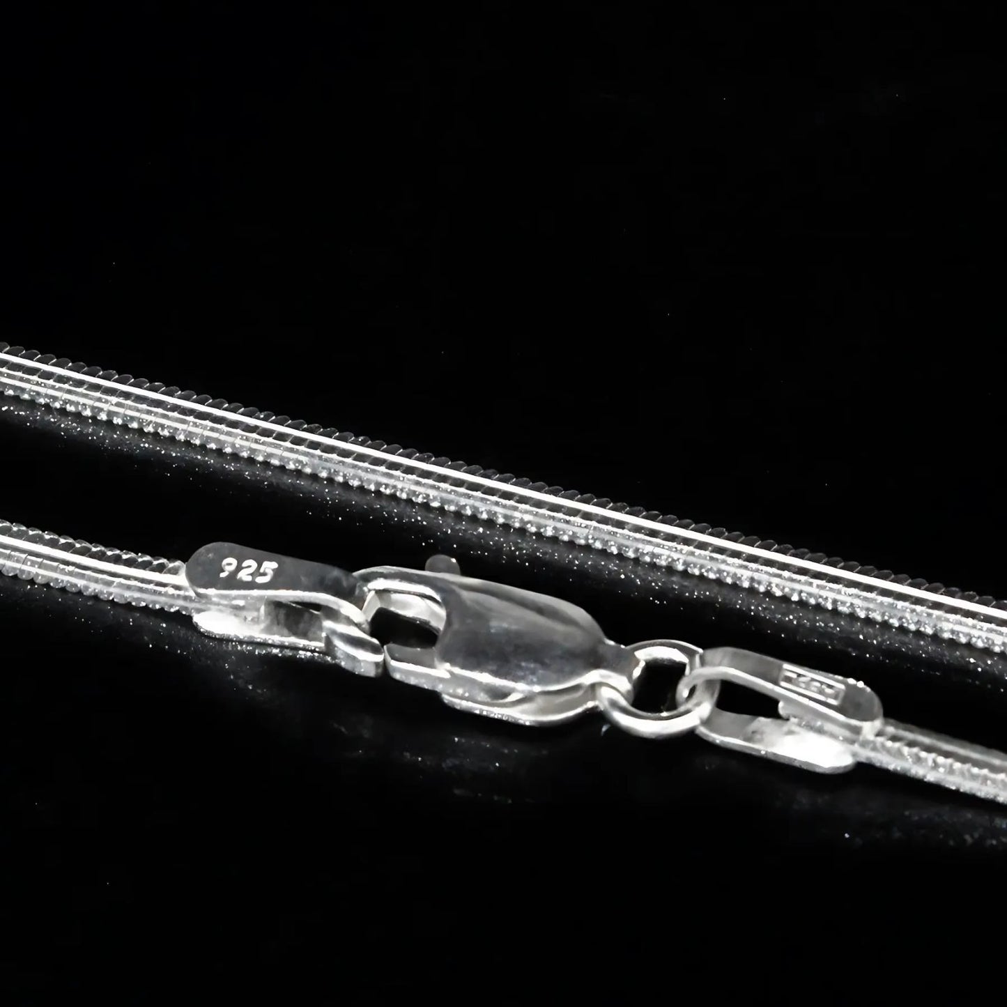 Trendy 925 Sterling Silver Unisex Snake Neck Chain 18"