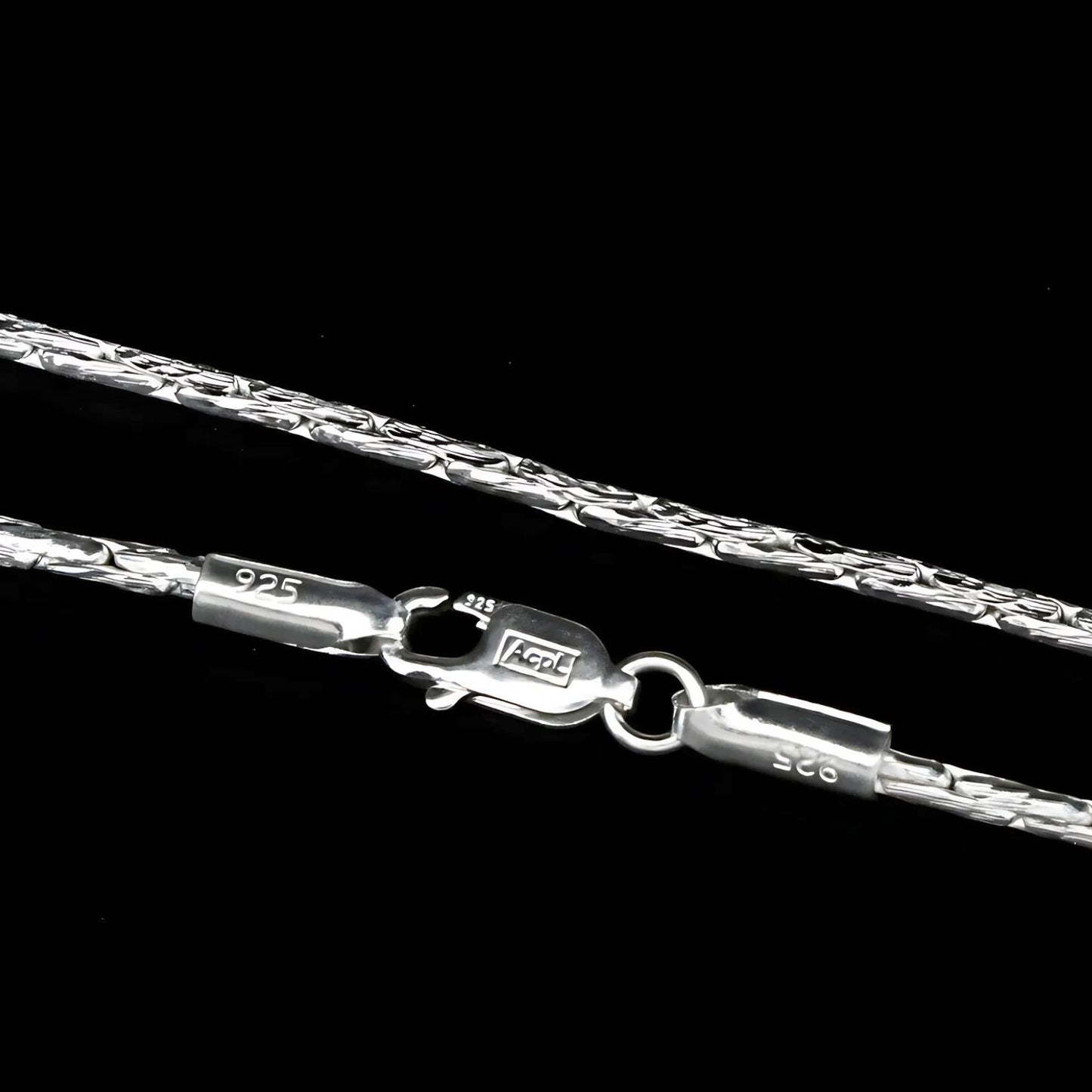925 Sterling Silver Excellent gifting Unisex Neck Chain 20"