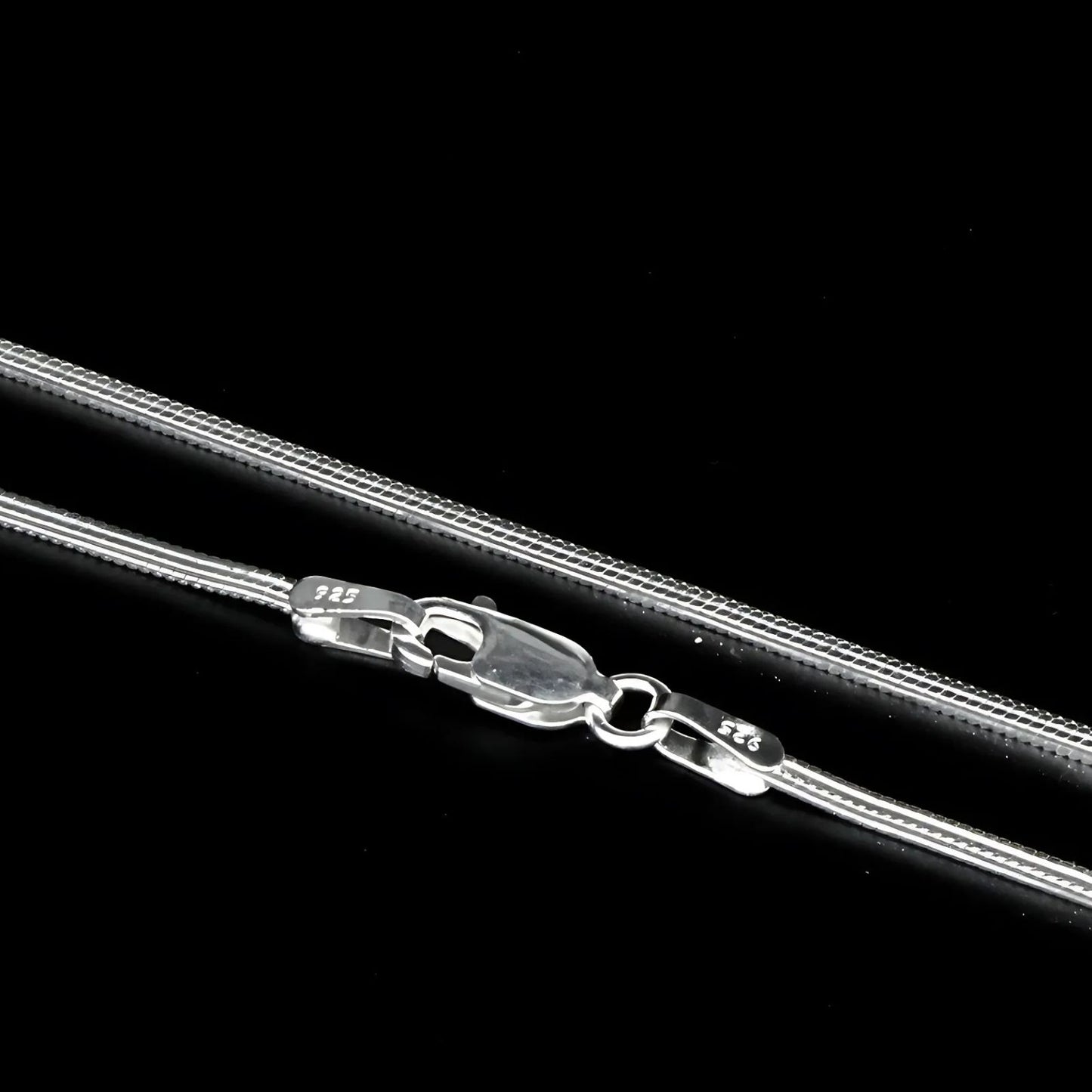 925 Sterling Silver Unisex gifting Snake style Neck Chain 18"