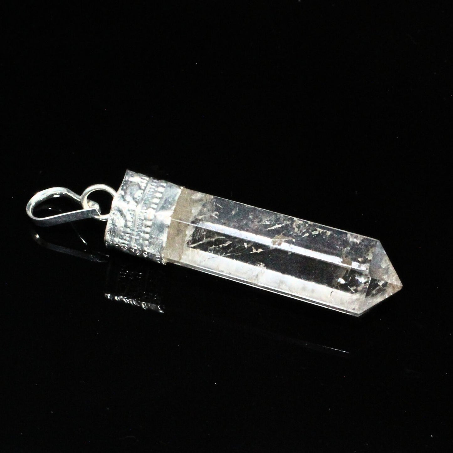 28.9Ct Natural Quartz Crystal Healing Point Pencil Pendant