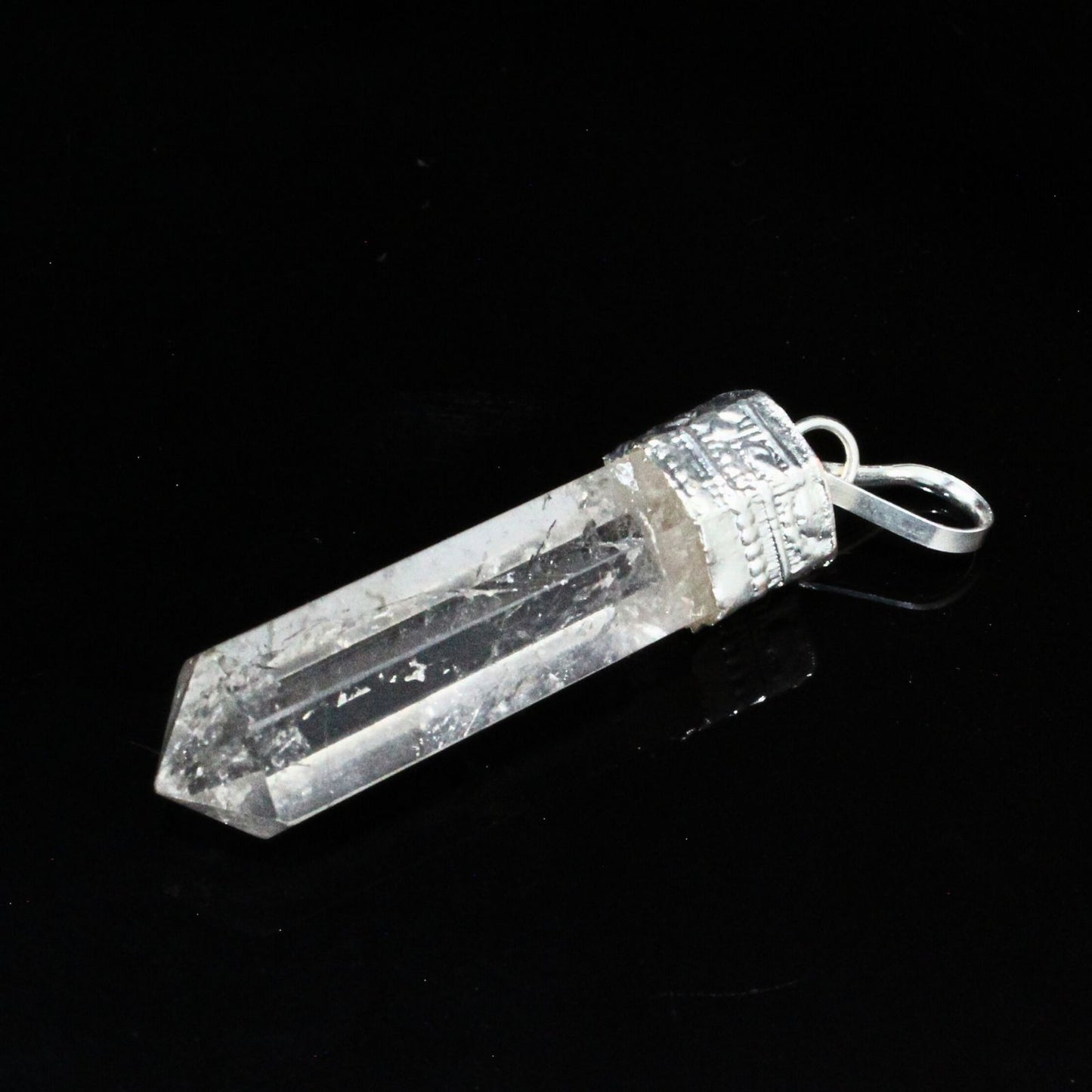 28.9Ct Natural Quartz Crystal Healing Point Pencil Pendant