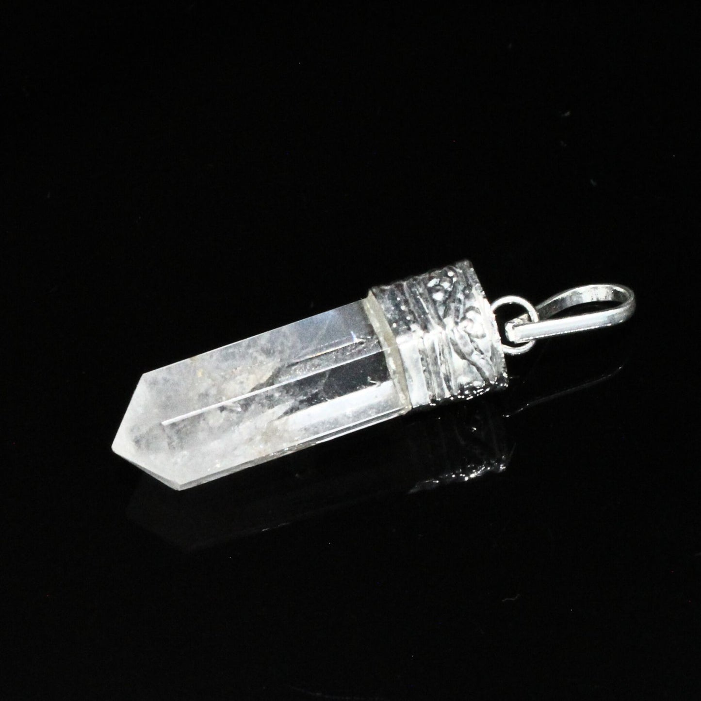 20.6Ct Natural Quartz Crystal Healing Point Pencil Pendant
