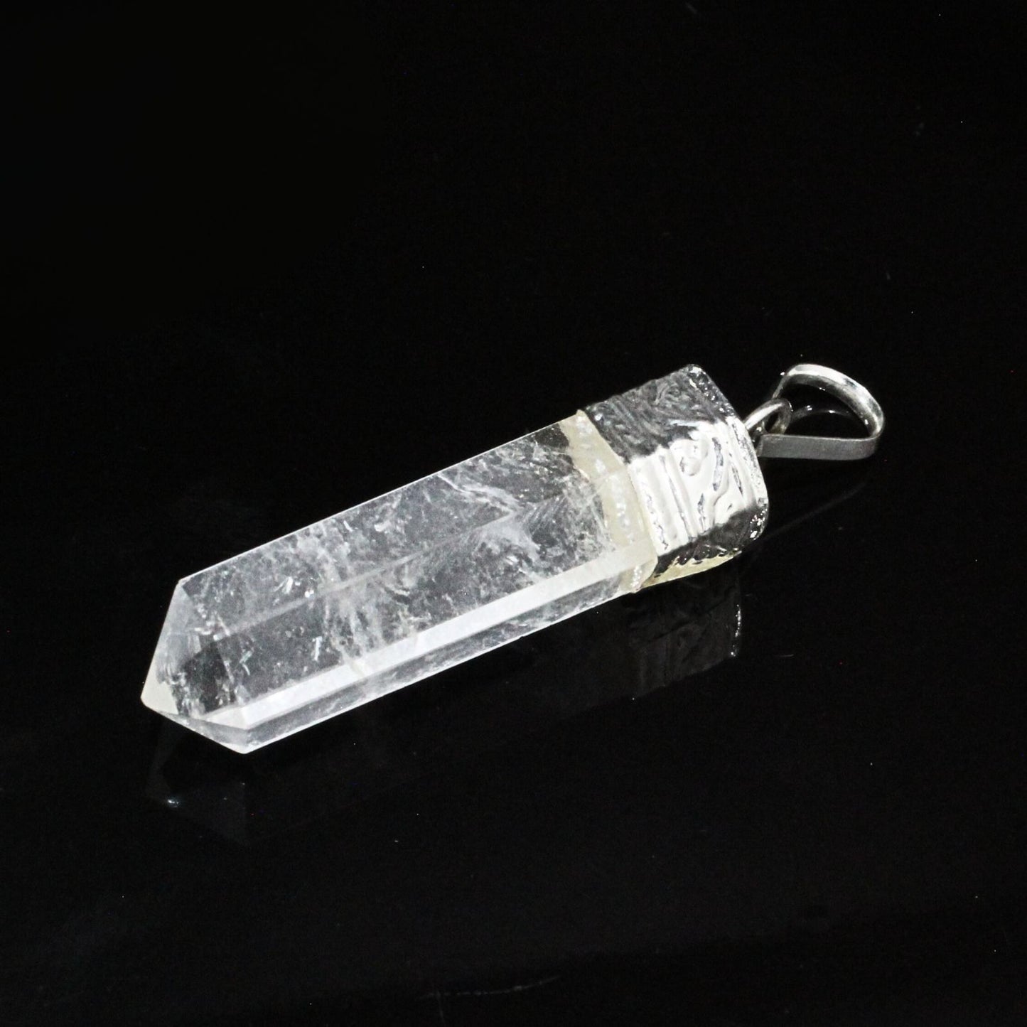 25.4Ct Natural Quartz Crystal Healing Point Pencil Pendant