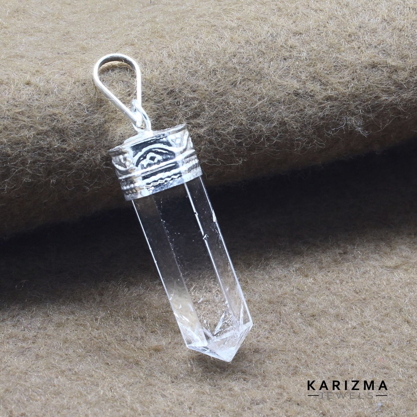 22.9Ct Natural Quartz Crystal Healing Point Pencil Pendant