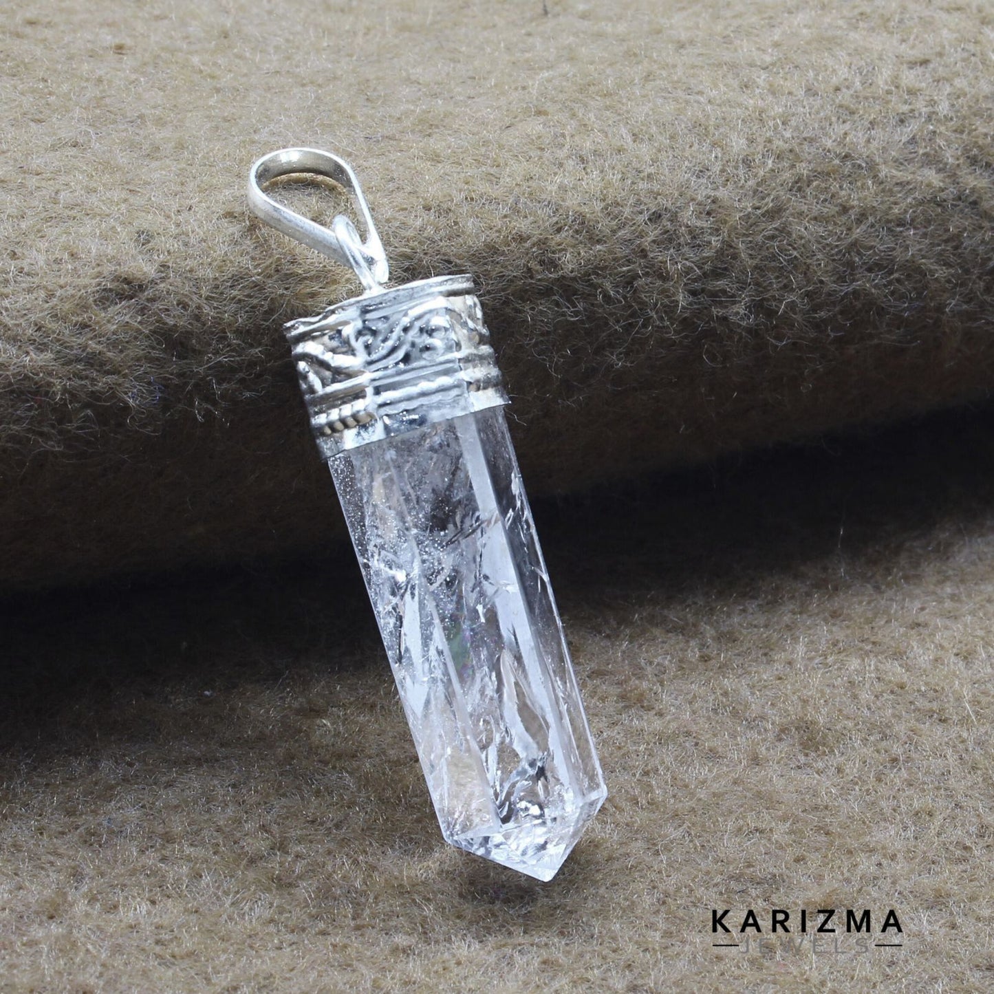 22.3Ct Natural Quartz Crystal Healing Point Pencil Pendant
