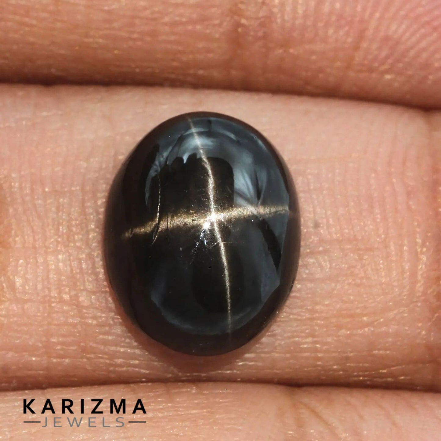 3.9Ct Natural Black Star Oval Gemstone