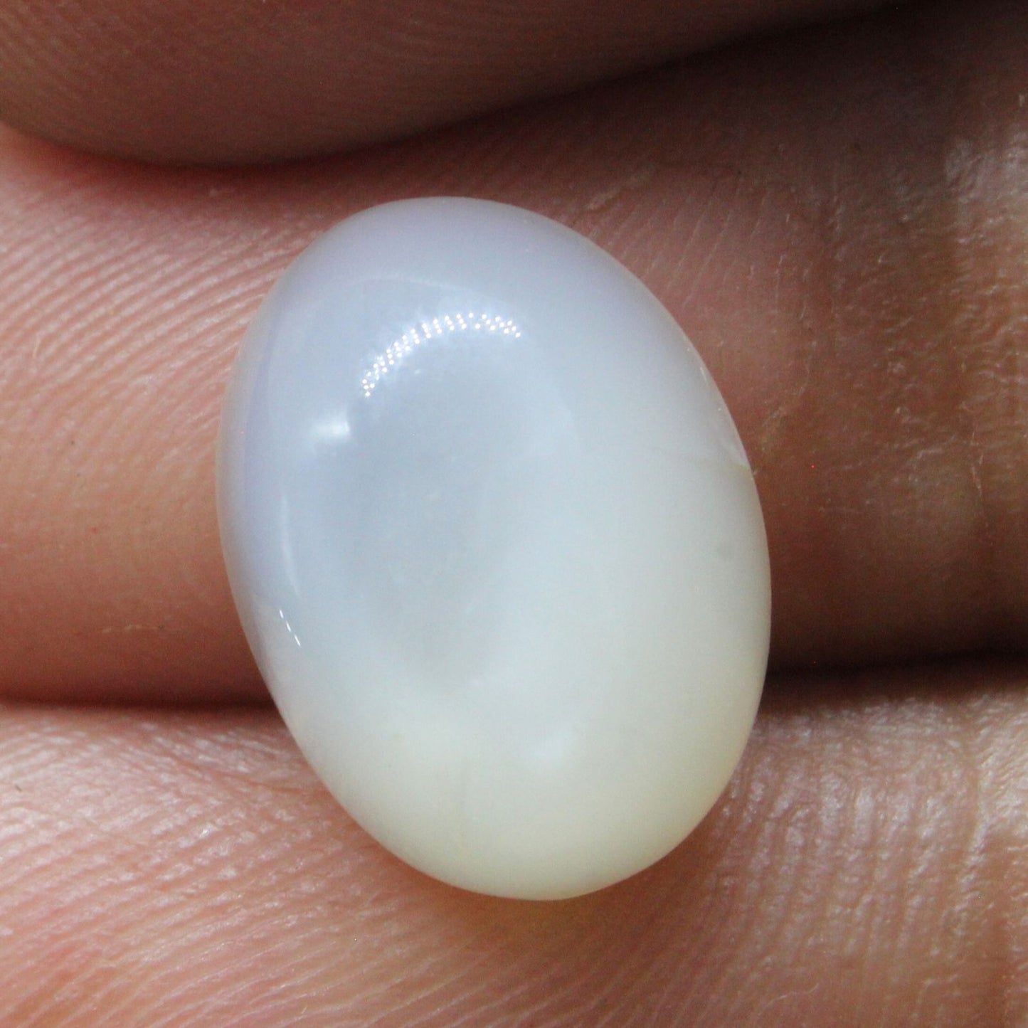 4.8Ct Natural white Moonstone Oval Rashi Gemstone