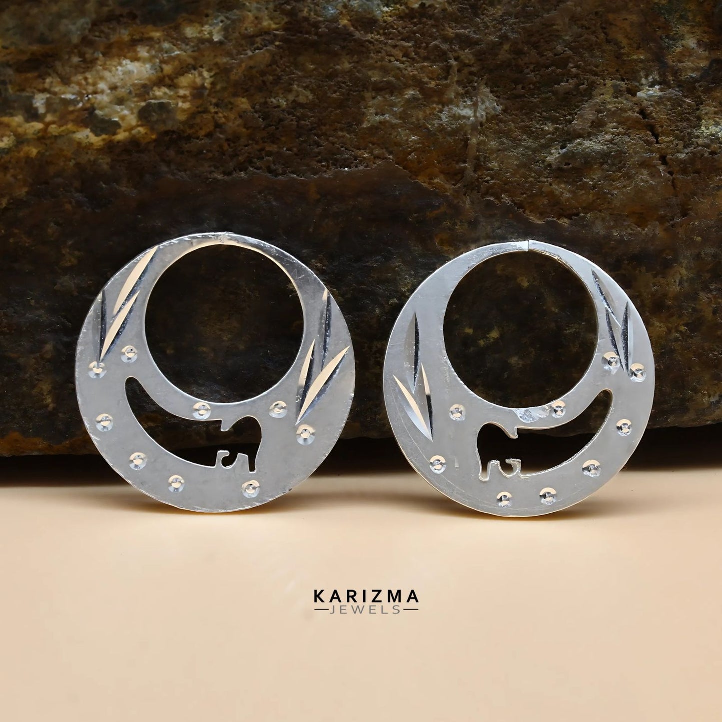 Unique trendy Real Sterling Silver Round Moon Shaped Nattiyan (Nanti) earring for Men