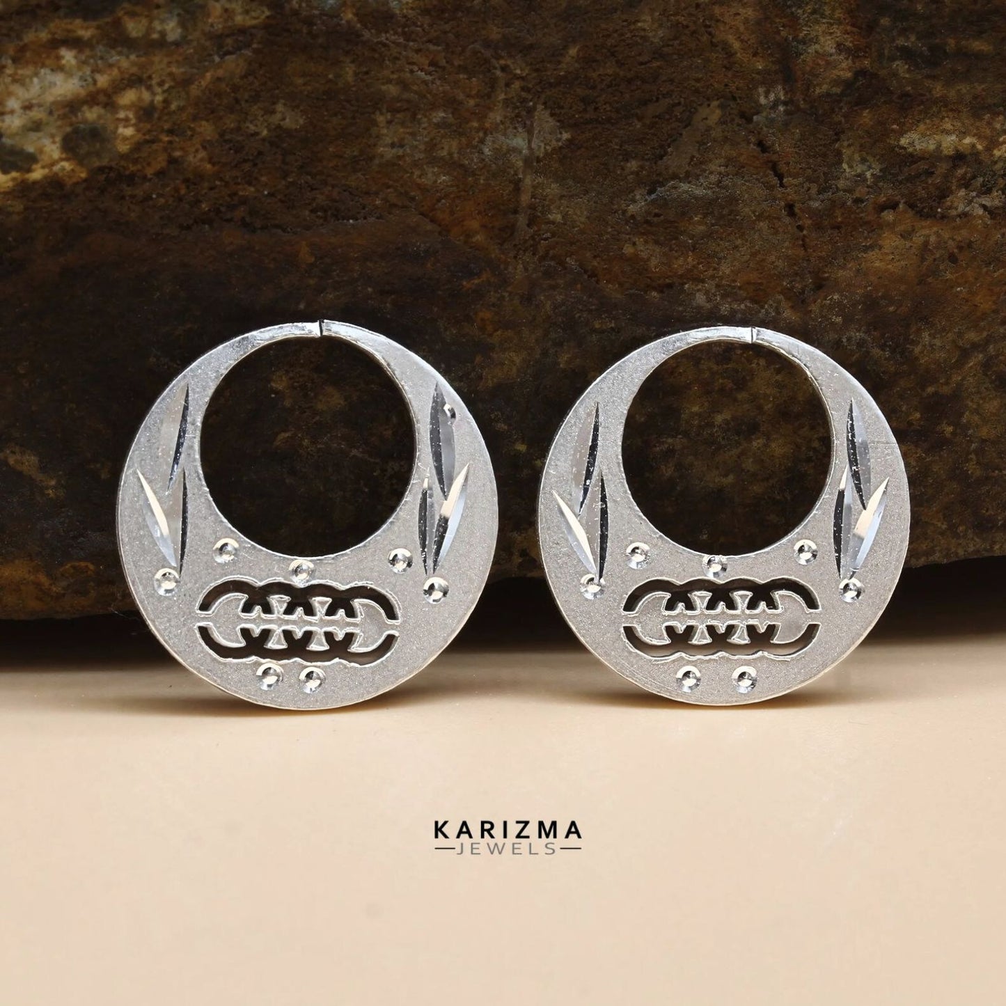 Real Sterling Silver Round Moon Shaped stylish Nattiyan (Nanti) earring for Men