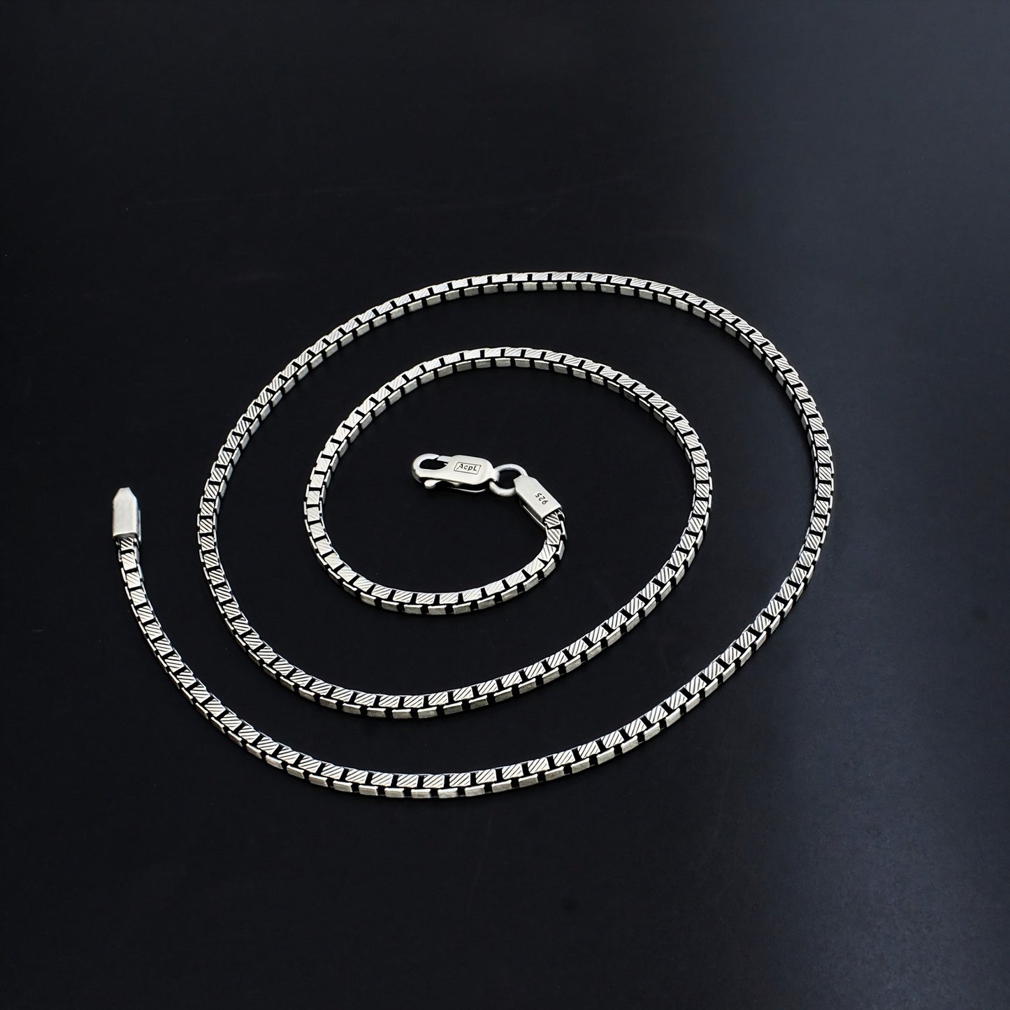 925 Sterling Silver Heritage Finish Box Link Oxidized Chain 20"