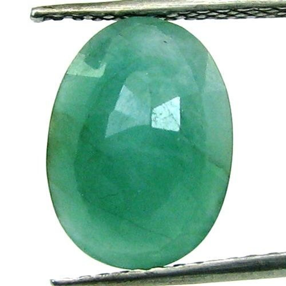 Certified 3.85Ct Natural Green Emerald (Panna) Oval Cut Gemstone