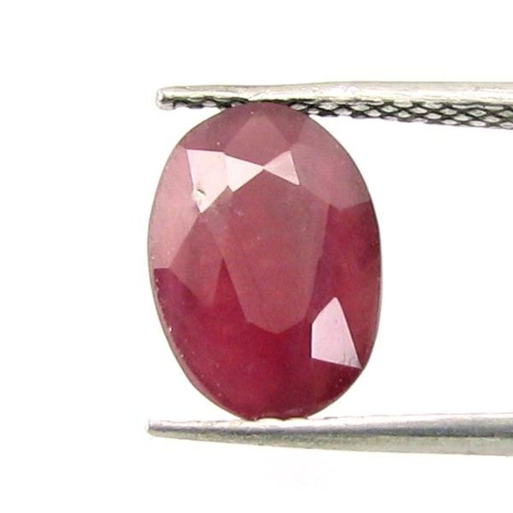 Lustrous 3.45Ct Natural Ruby (Manik) Oval Cut Gemstone for Sun