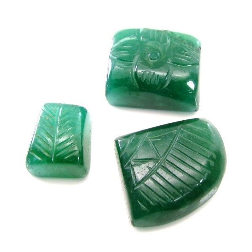 Green colored Natural Quartz Gemstone