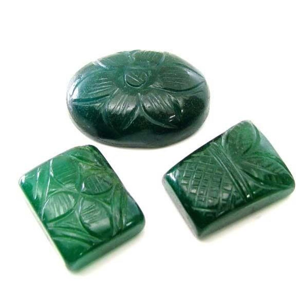 Green colored Natural Quartz Gemstone