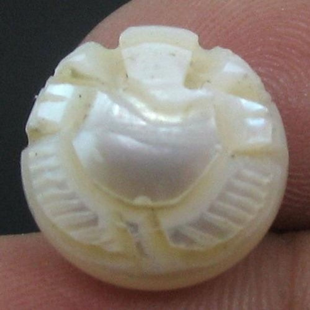 Pearl Carved Lord Ganesha For Wealth & Prosperity