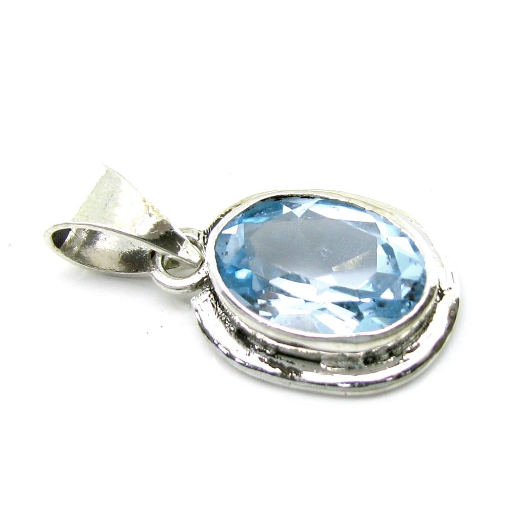 Silver pendant Natural Blue Topaz Gemston