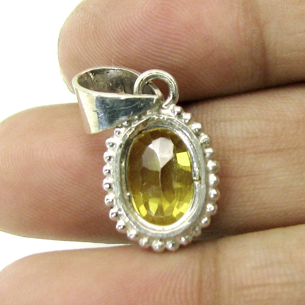 Silver pendant Synthetic Sapphire Gemston