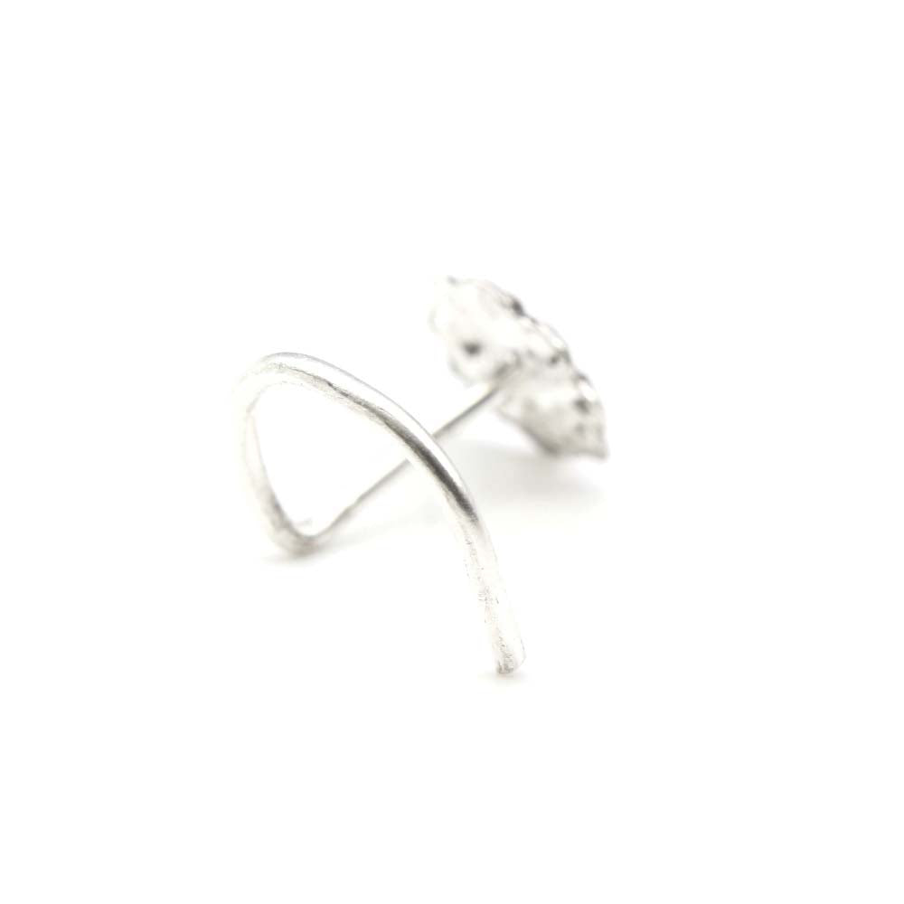 Nose Ring For Women In Twisted Style
