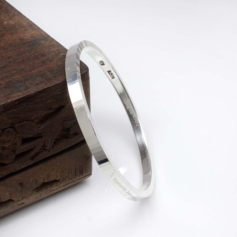 Pure Silver women flat design solid Kada Bangle - Main Image