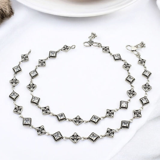 925 Sterling Silver White CZ Oxidised divine  payal Anklet Pair 10.3"