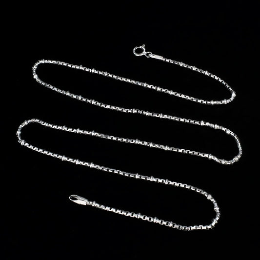 18" 925 Sterling Silver box design Neck Chain