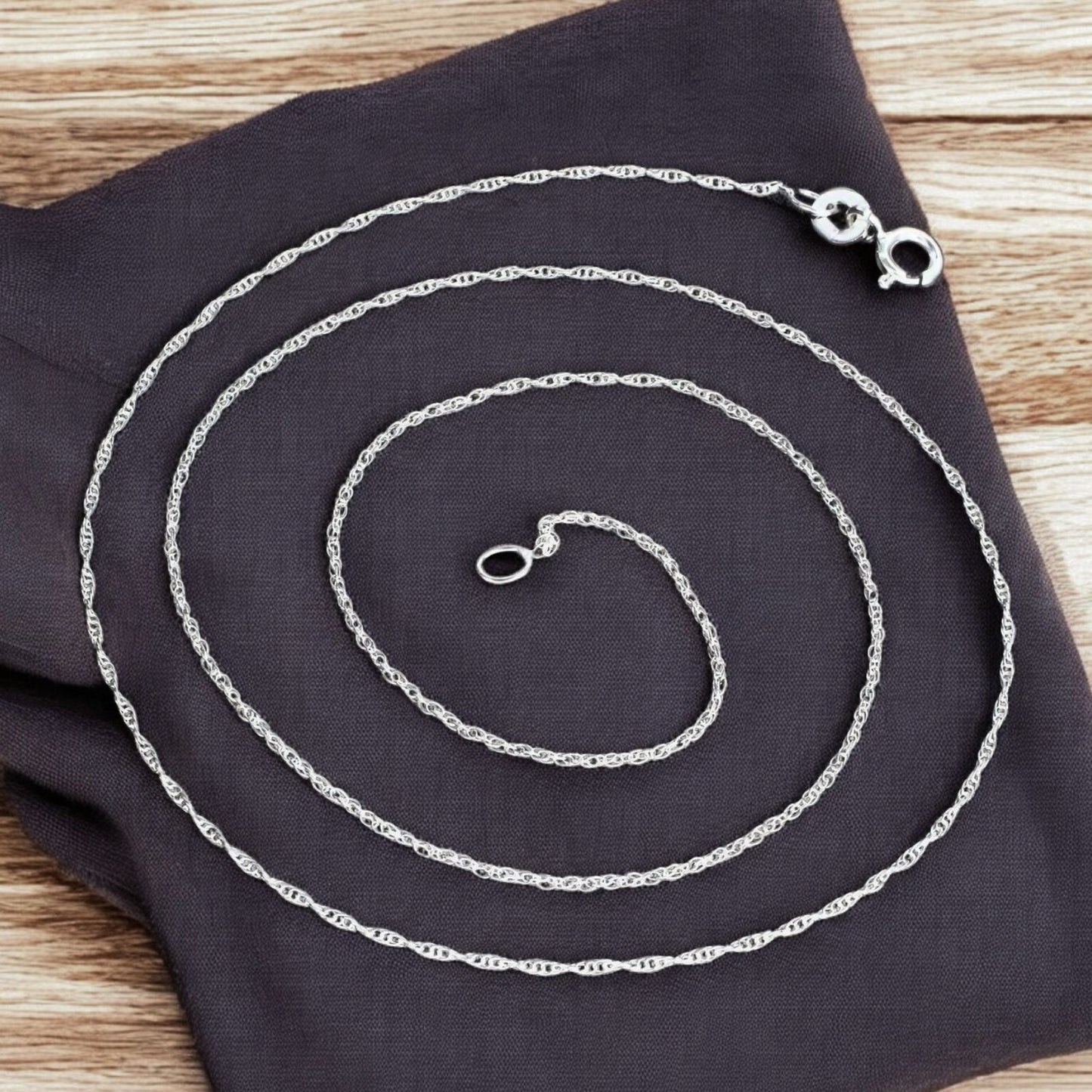 18" 925 Sterling Silver women Light weight Neck chain