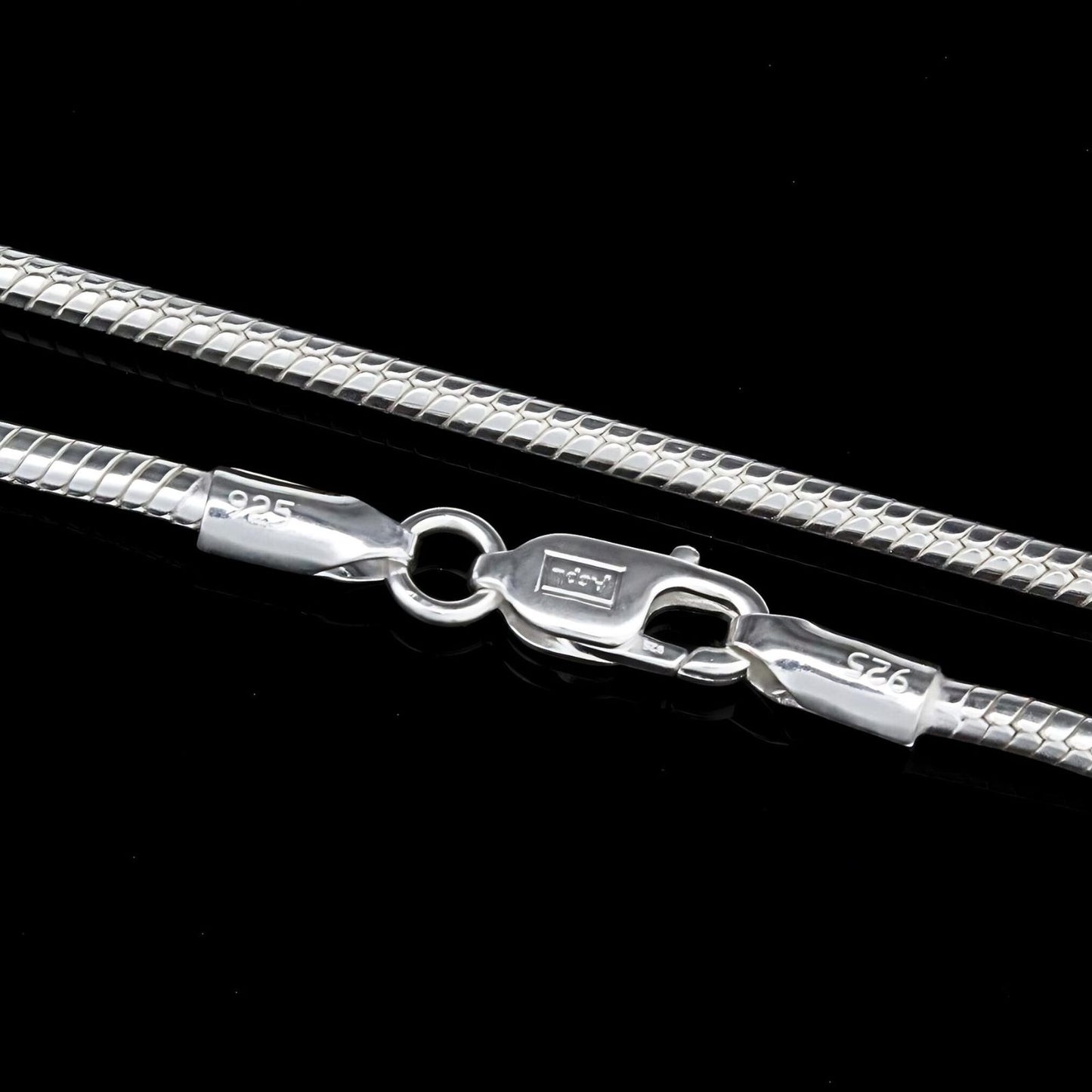 20" 925 Sterling Silver men women handmade Snake style Neck Chain