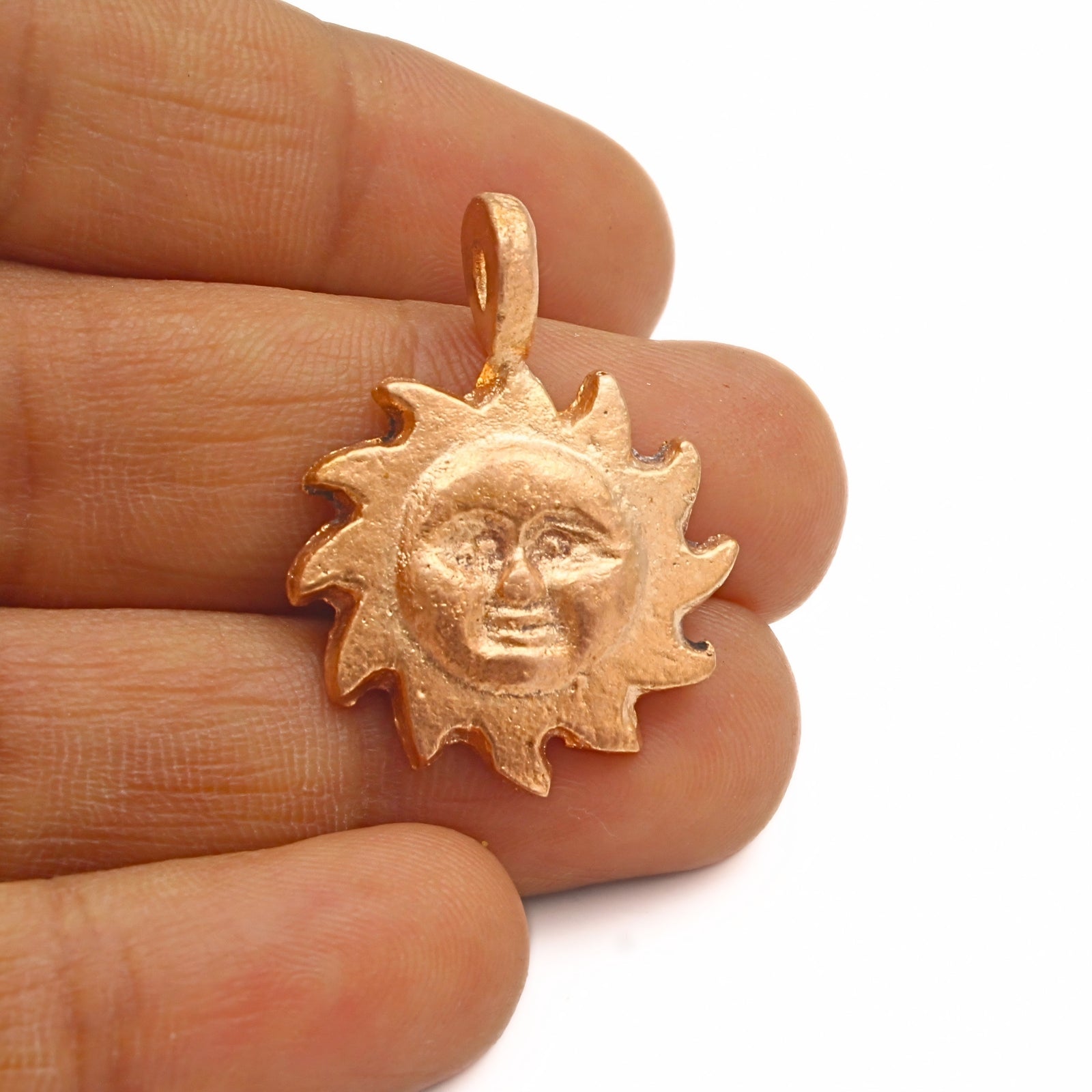 Pure Copper Surya (Sun) Pendant – Lal Kitab Astrology Remedy for