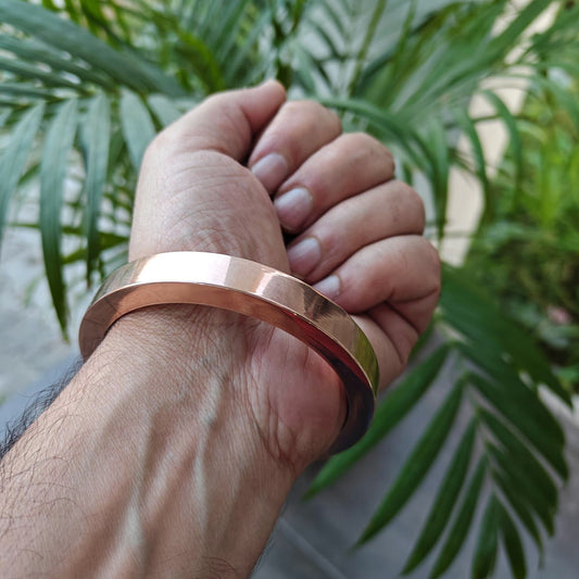 180-200 Grams Jointless casting heavy copper Kada for Men