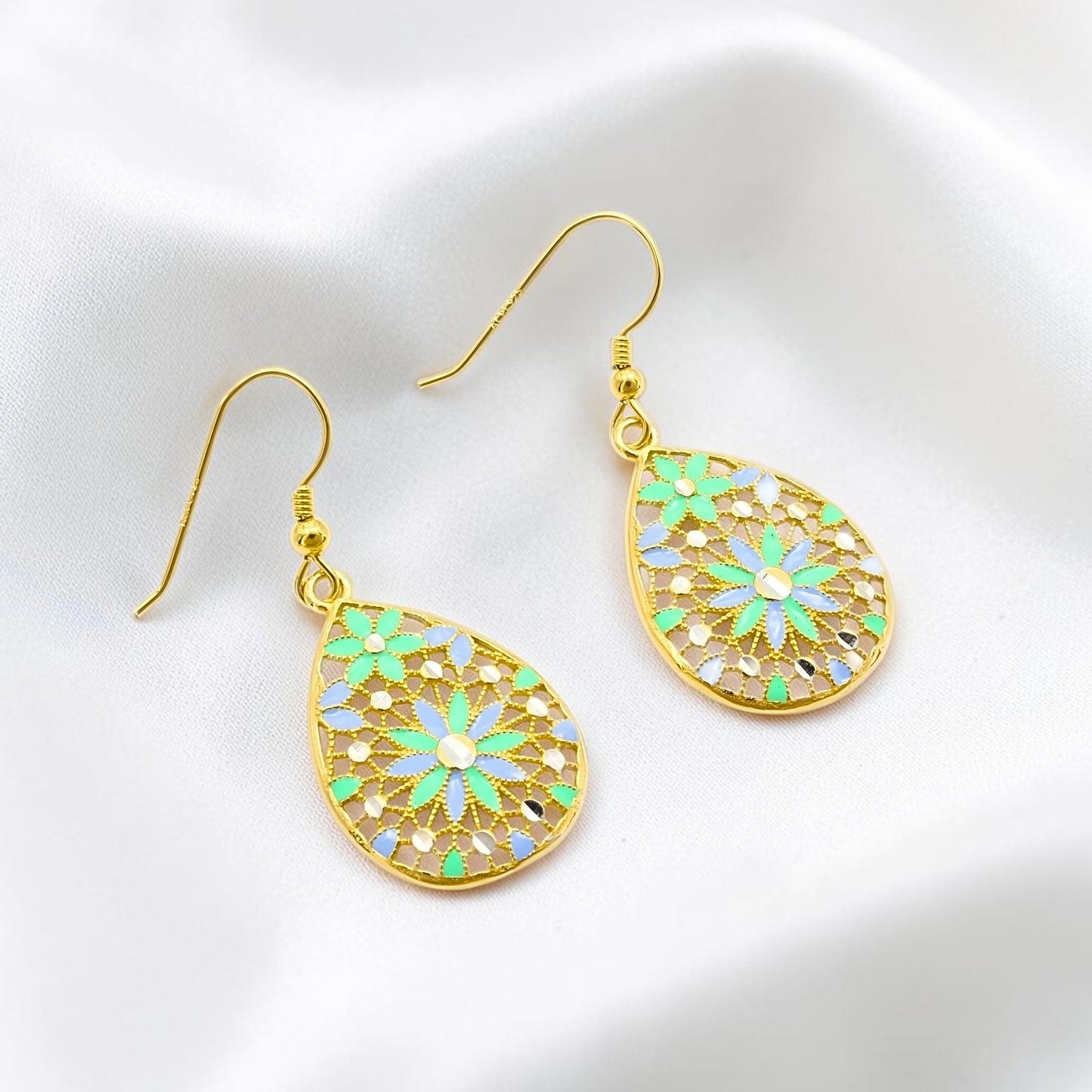 Unique 925 Sterling Silver Gold Tone Floral Drop Earrings