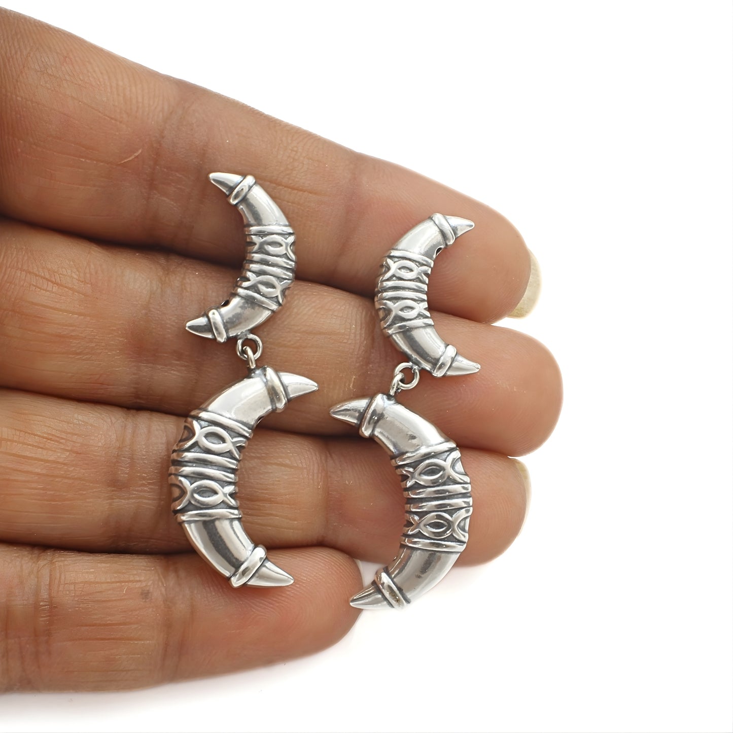 Traditional 925 Sterling Silver Oxidised Claw Half Hoop Stud Earrings