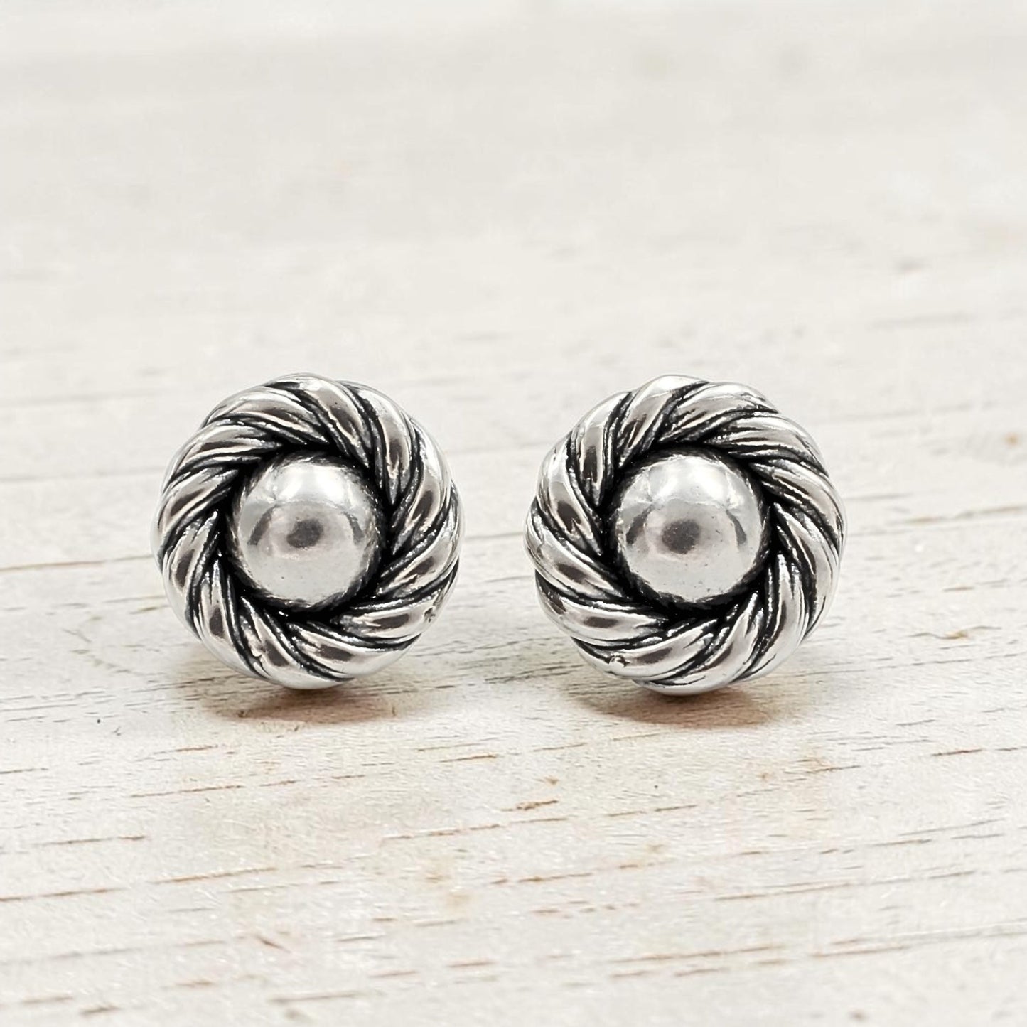 925 Sterling Silver Oxidized Spiraling Minimal Studs Earrings for Everyday Wear