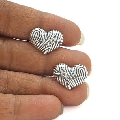 Love Heart 925 Silver Stud Earrings Perfect Little Gift of Women & Girls