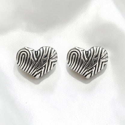 Love Heart 925 Silver Stud Earrings Perfect Little Gift of Women & Girls