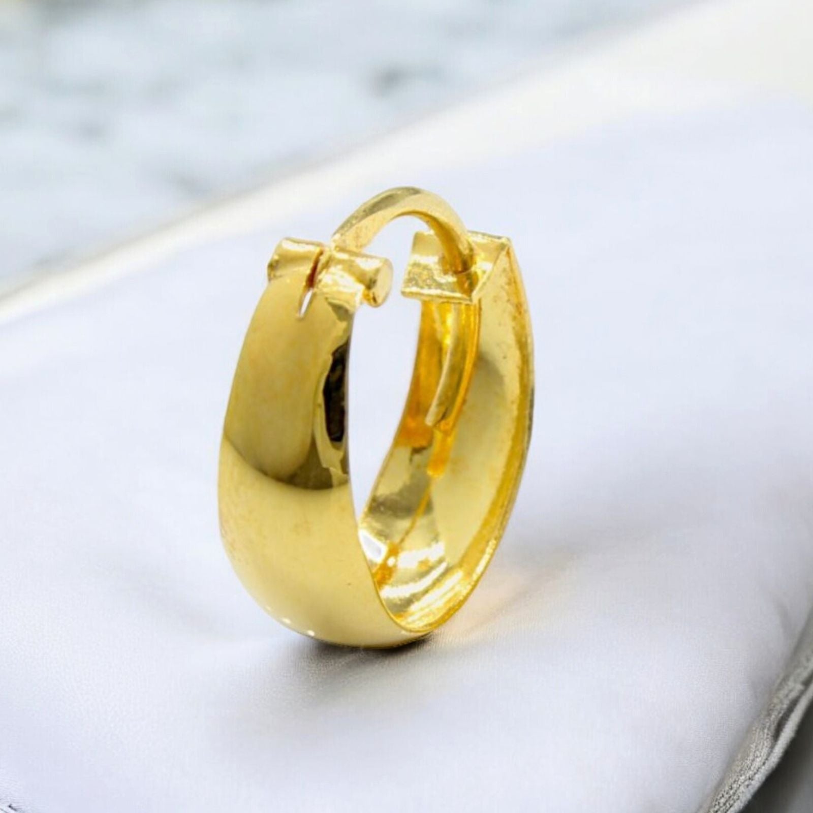 Ethnic Indian hinged hoop Men Women EARRINGS 18k Solid Yellow Gold