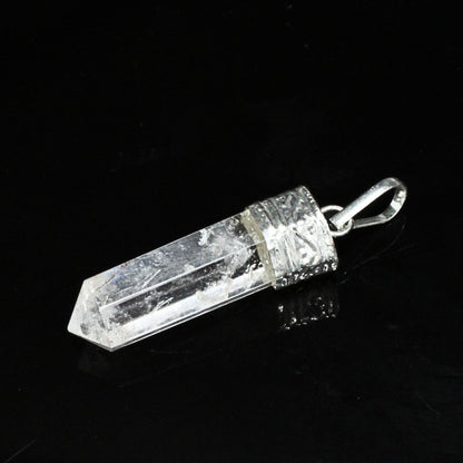 23Ct Natural Quartz Crystal Healing Point Pencil Pendant