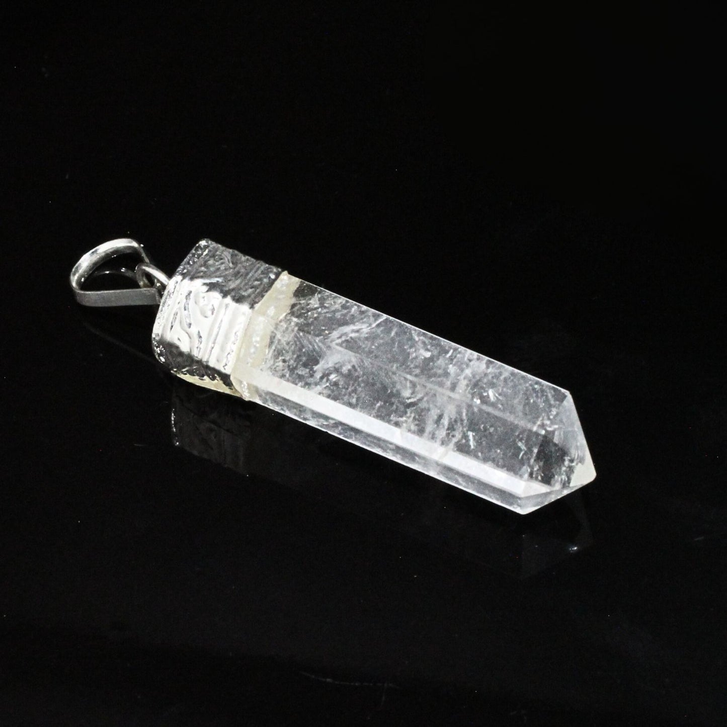 25.4Ct Natural Quartz Crystal Healing Point Pencil Pendant