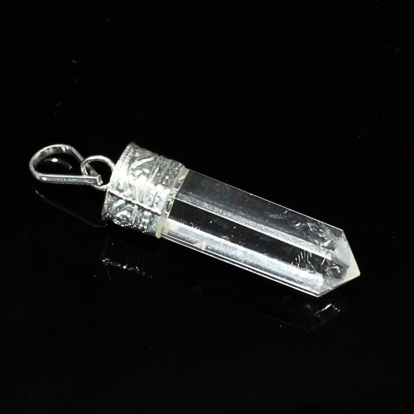 22.3Ct Natural Quartz Crystal Healing Point Pencil Pendant