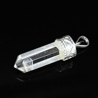 21.9Ct Natural Quartz Crystal Healing Point Pencil Pendant