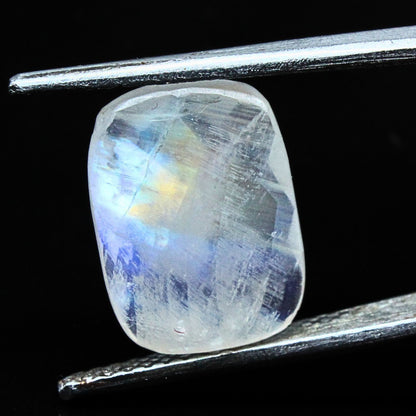 5.3Ct Natural Rainbow Moonstone Cushion Cut Gemstone