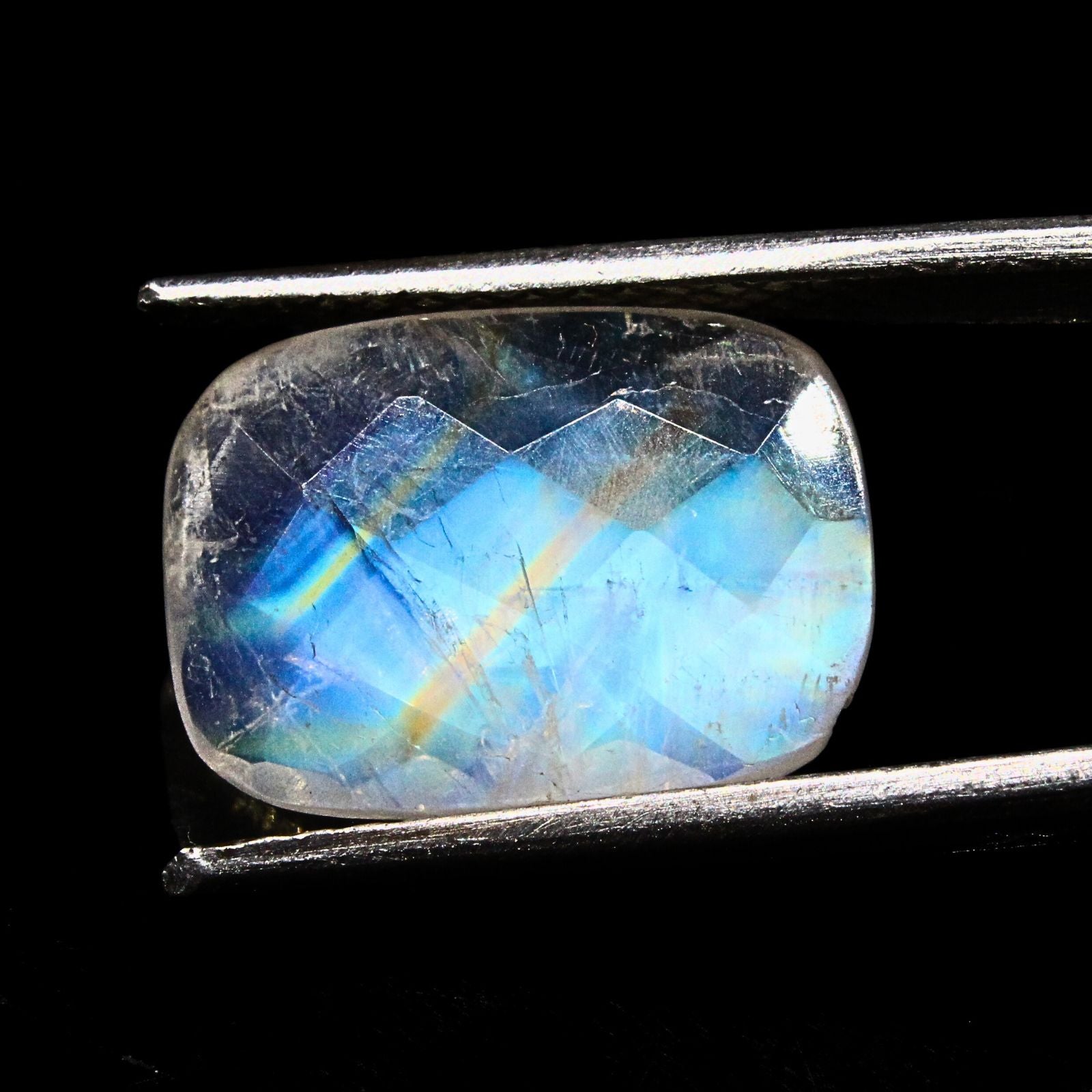 4.9Ct Natural Rainbow Moonstone Cushion Cut Gemstone – Karizma Jewels