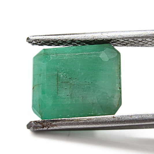 4Ct Natural Green Emerald (Panna) Rectangle Cut Gemstone