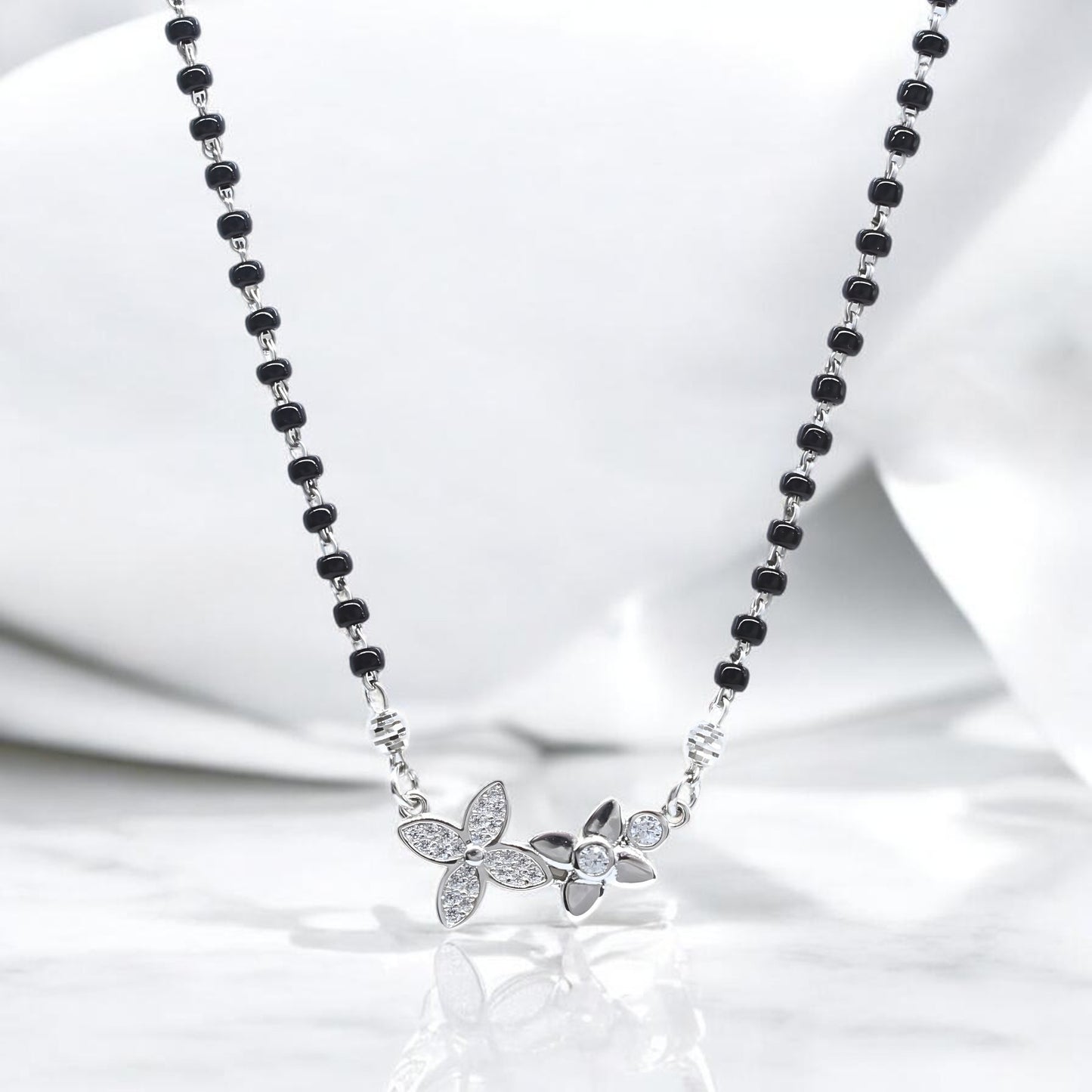 Latest design 925 Sterling Silver Flower CZ Mangalsutra Black Bead Necklace
