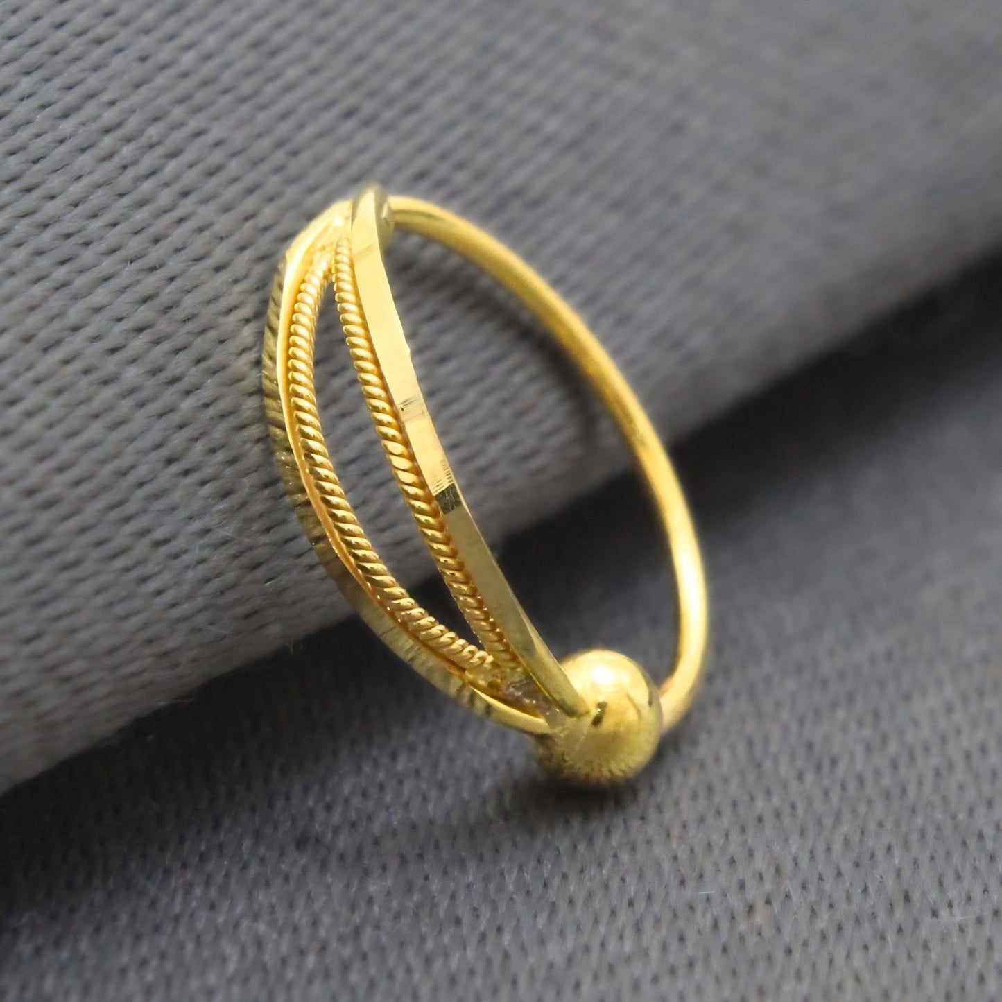 Nozera Twin line 18K Gold Nose Ring –  Petite Gold Nose Ring for Women
