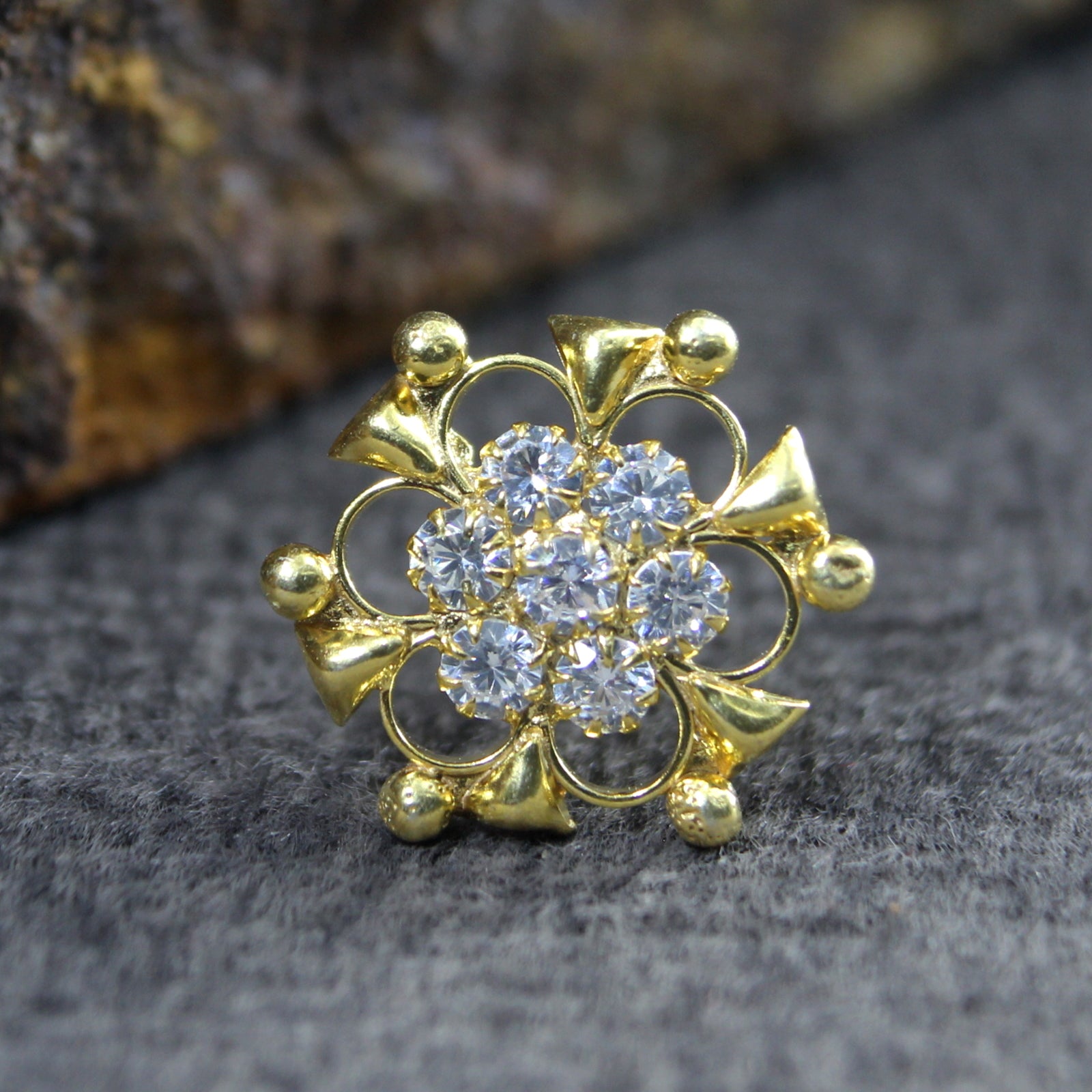 925 Sterling Silver Floral Nose Pin 