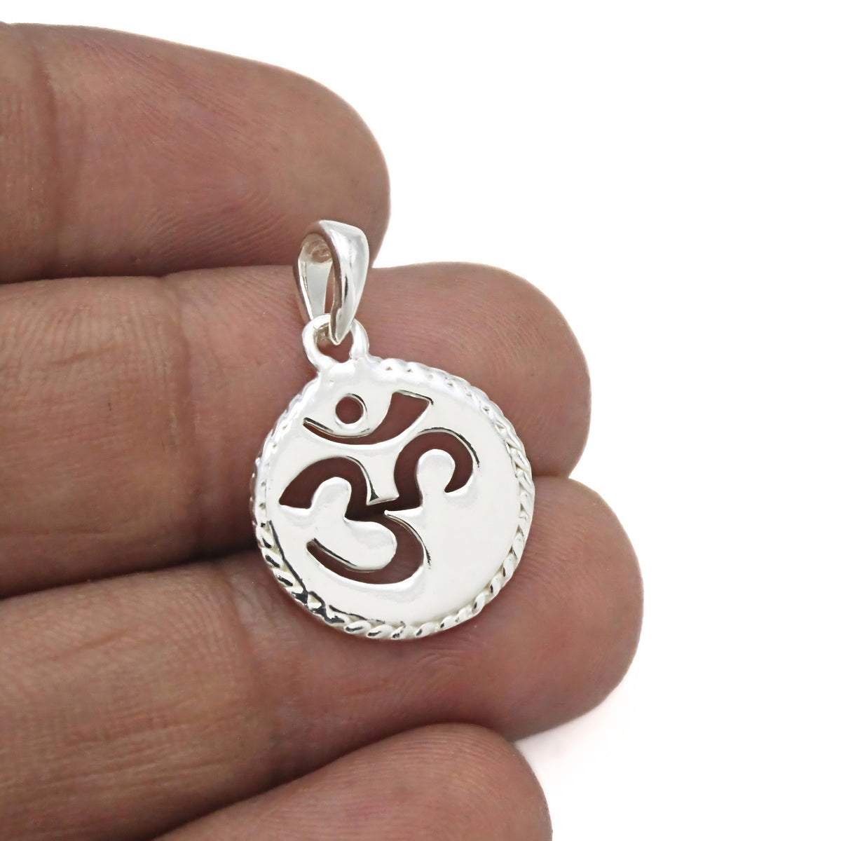 Divine Om Symbol 925 Sterling Silver Round Pendant