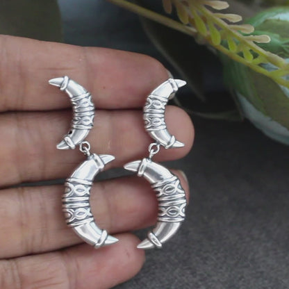 Traditional 925 Sterling Silver Oxidised Claw Half Hoop Stud Earrings