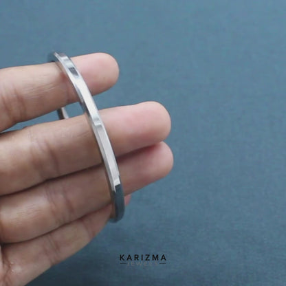 Flat stainless steel plain Unisex Kada for daily wear